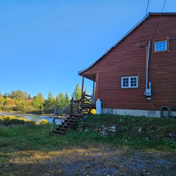 La chambre privée au bord du lac.