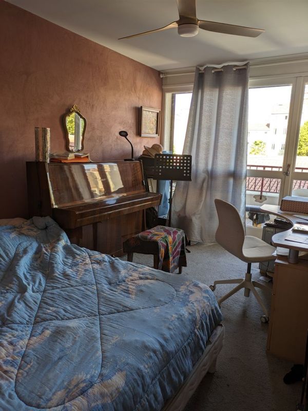 Chambre privée cocooning au cœur de Marseille - avec terrasse ensoleillée, piano