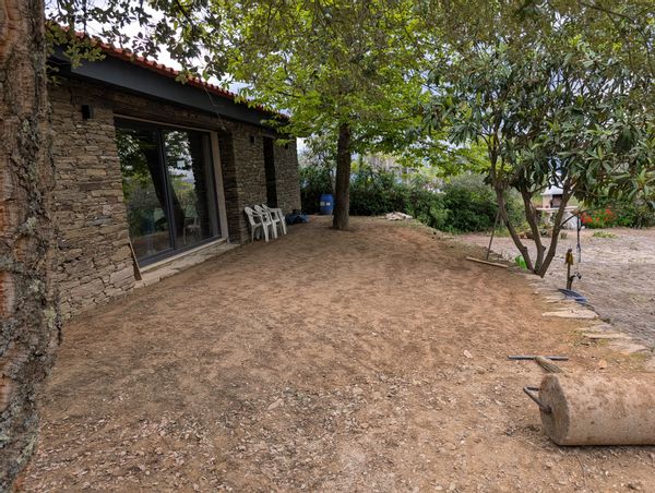 Maison hors réseau dans la région viticole du Haut-Douro