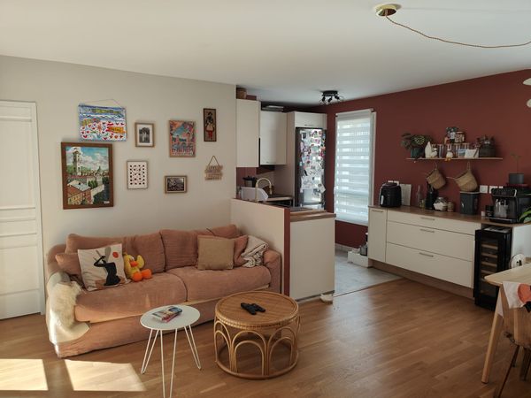 Un cocon à Viroflay avec 2 chambres… et 2 chats qui ronronnent