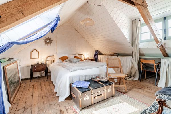Maison d'artiste et de pêcheur en bord de mer dans l'un des plus beaux villages de France