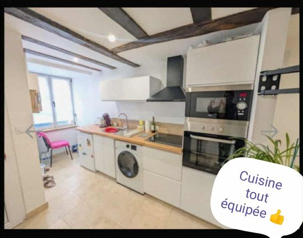 Petite studio de ville à Lussac les chateaux, très fonctionnel et pratique