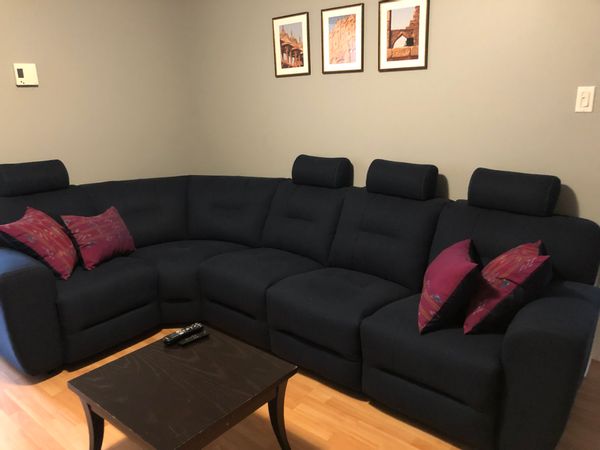 La maison de Pascale, dans une petite ville tranquille près des métropole et de la nature et voiture