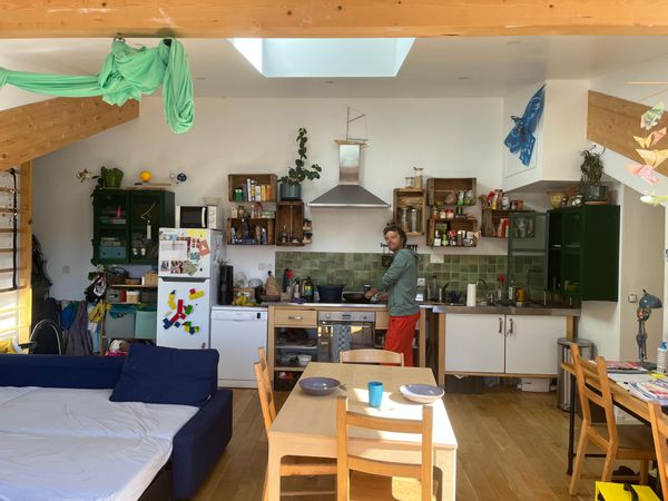 La maison de Amandine et Pablo est au coeur de Briançon, a deux pas du télécabine