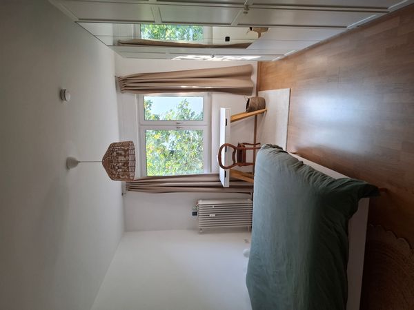 Grand appartement T2, calme et lumineux à Düsseldorf