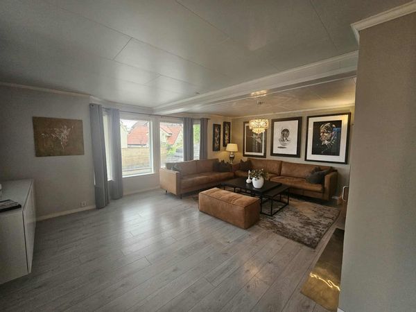 Spacious House with 5 Bedrooms – Only 20 Minutes from Bergen city