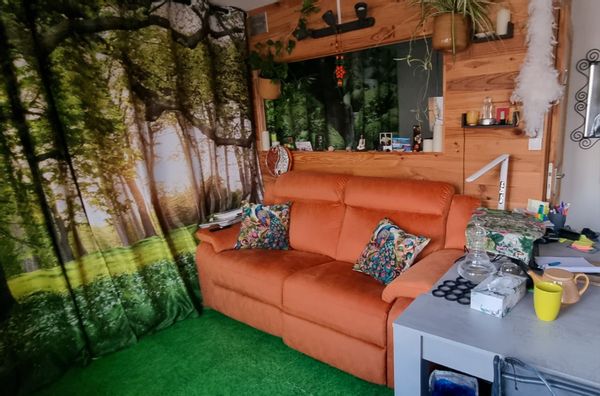 Le canap' d Ella a 1 rue de Lyon