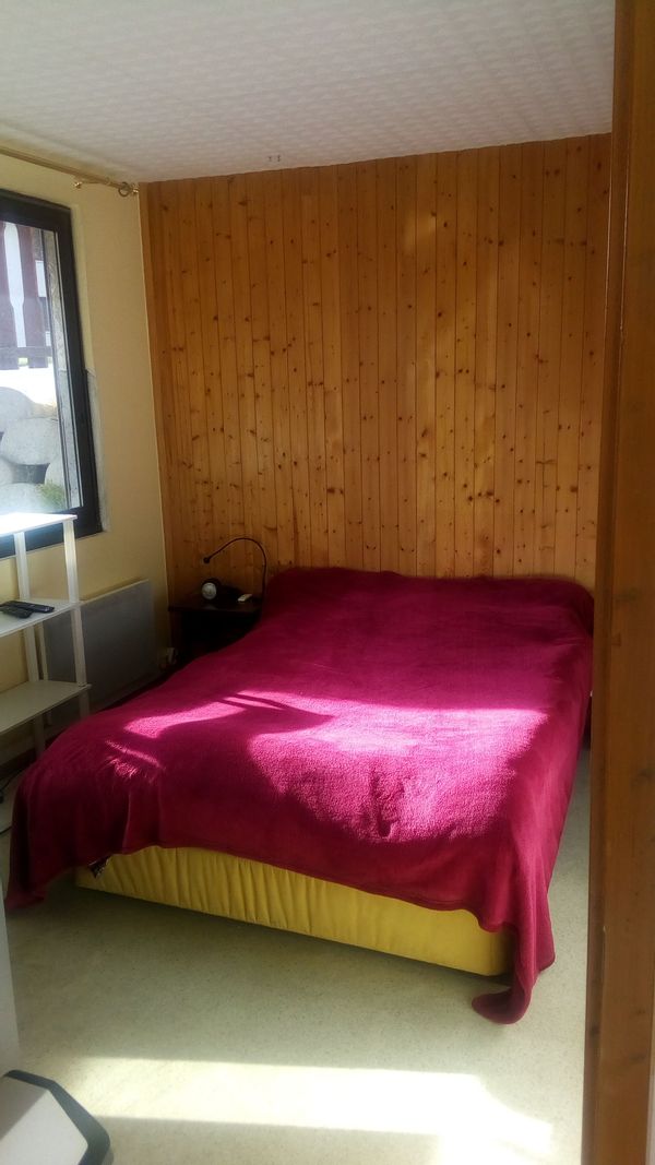 la montagne près des pistes de ski et des chemins de randonnée