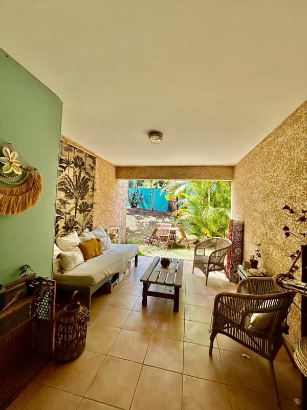 Appartement en Rez de jardin privatif. Composé de 2 chambres, au sud de l’île de la réunion