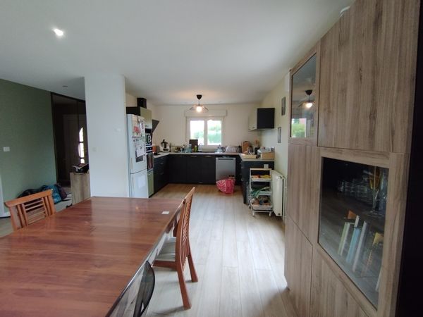 Maison à deux pas de Chalon sur Saône.