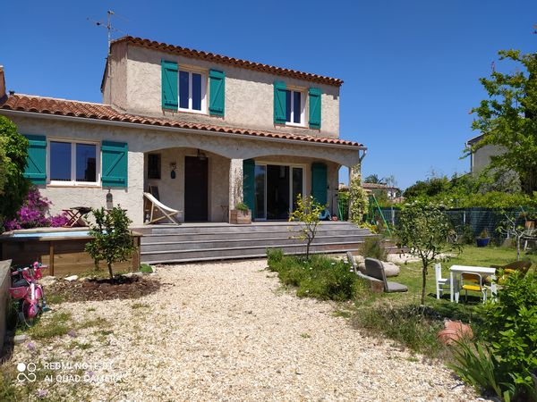 Home Sweet Home à 20 minutes à pied de la mer.