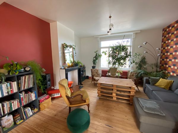 La maison de Angélique offre un cadre unique et chaleureux.