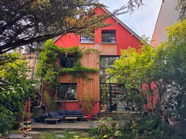 Une maison de lumière et de verdure !