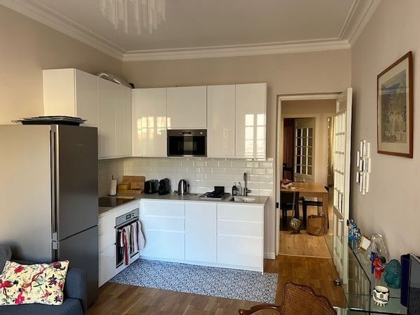 Appartement de charme, 3 chambres, dans le Carré d'Or de Nice (plein centre ville)