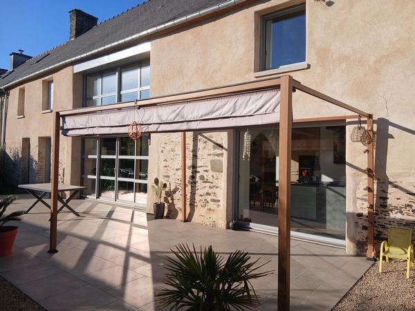 La spacieuse maison au cœur de la côte d'Emeraude.