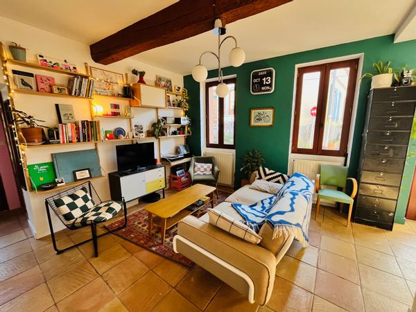 La maison près de la rivière