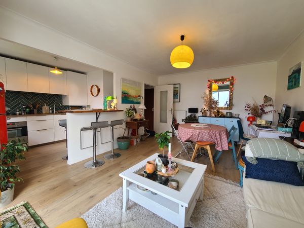 Appartement proche centre ville lumineux avec terrasse exposée sud