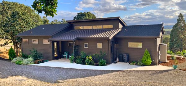 La maison de Josh and Lisa