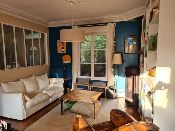 Maison de ville avec jardin à quelques minutes de Paris