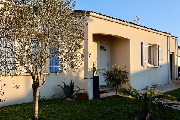 Maison dans village proche La Rochelle