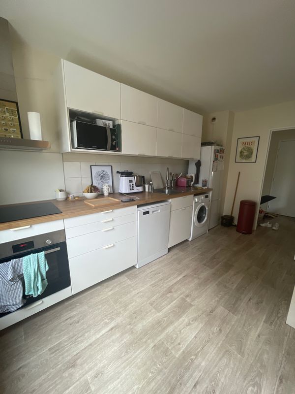 Appartement proche des quais de Saône et proche du métro