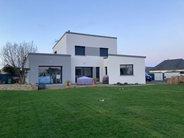 La maison de Morgane Grande maison avec grand jardin!