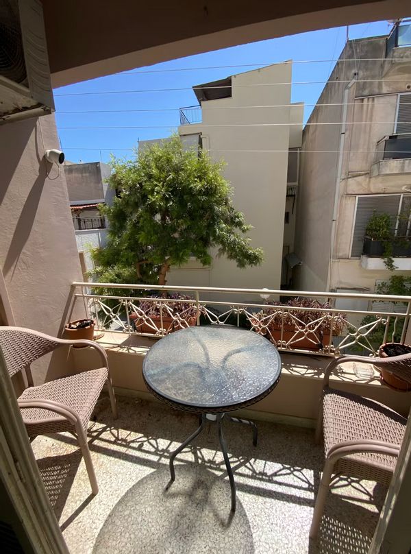 Casa de Athena & Chris