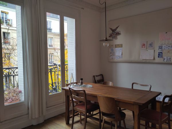 grand appartement haussmannien aux buttes chaumont