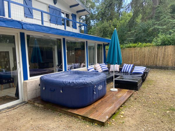 Charmant cottage en bord de Marne, 5 personnes, proche du parc Disneyland