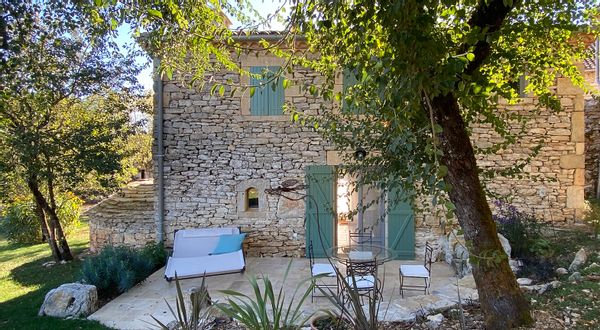 Un fourniol en pierre rénové