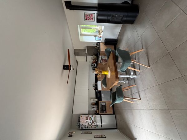 Charmante maison en pierre rénovée, au calme de la campagne, proche ville, parfaite pour famille.