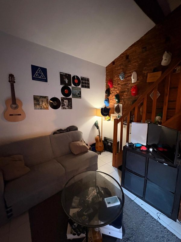 Studio en plein coeur de Toulouse, simple mais vous ne manquerez de rien :)
