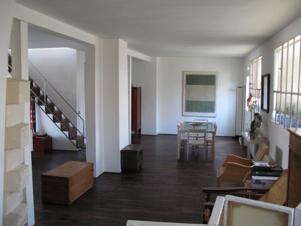 Loft d'artistes dans le Marais avec une vue imprenable sur la capitale.