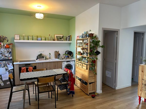 Appartement avec 2 chambres et petite terrasse à Marseille