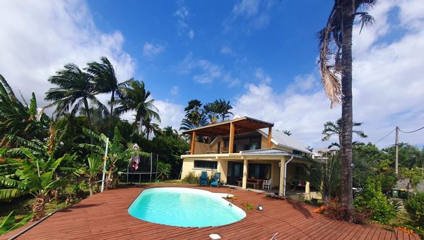 Chez Céline et Marc, dans le sud de La Réunion