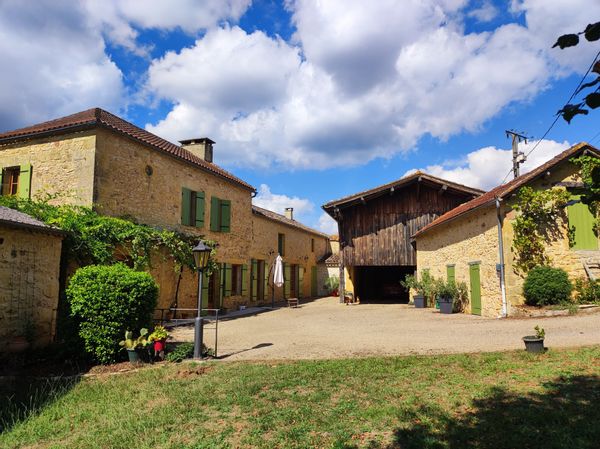 Petit coin de paradis en plein coeur du Périgord pourpre