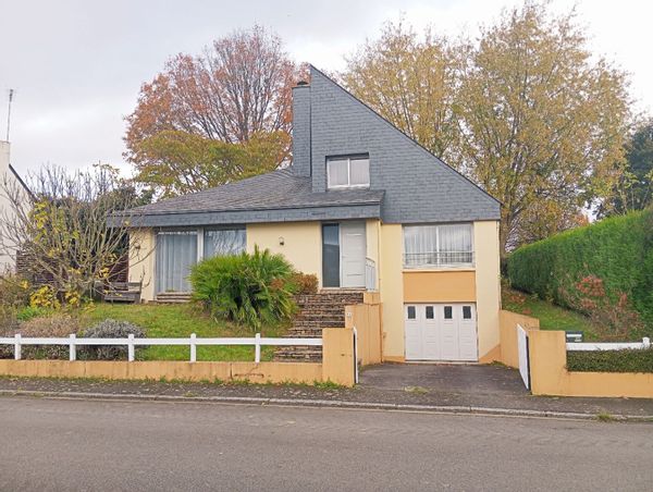 Maison familiale, spacieuse et confortable.