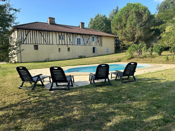 Maison familiale au cœur du Gers - 12 couchages, piscine