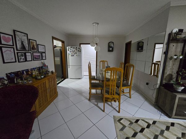 Casa de MERLLE a menos de 30 min de praias, e menos de 60 min das montanhas com a famosa Pedra Azul