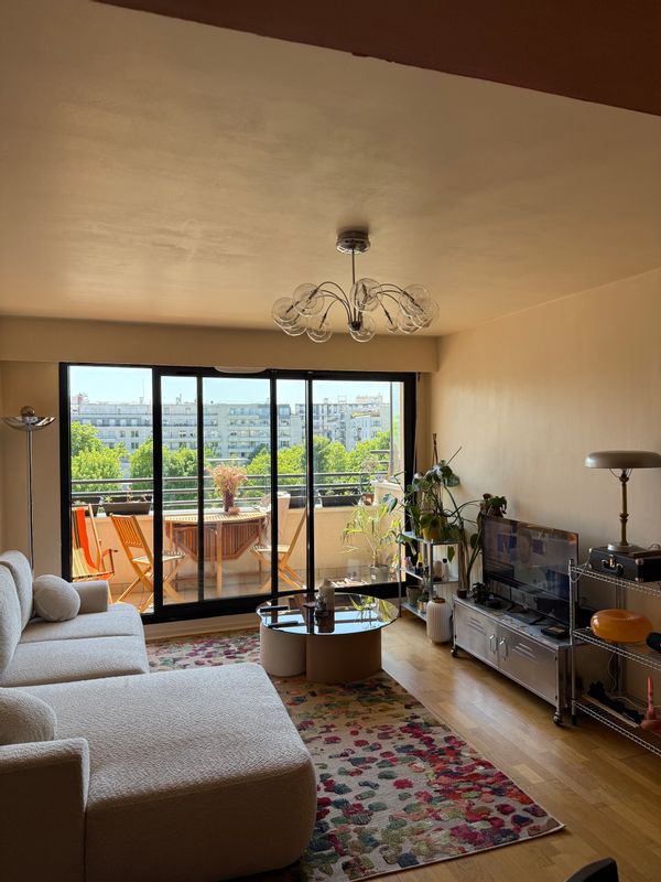 Appartement lumineux au pieds du parc des Buttes Chaumont
