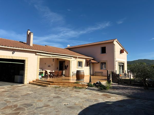 Maison de Laetitia et aurelien TV