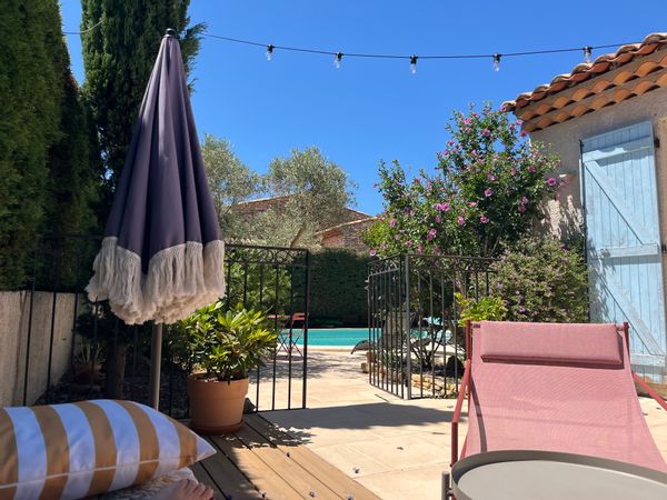 Maison familiale avec piscine en Provence