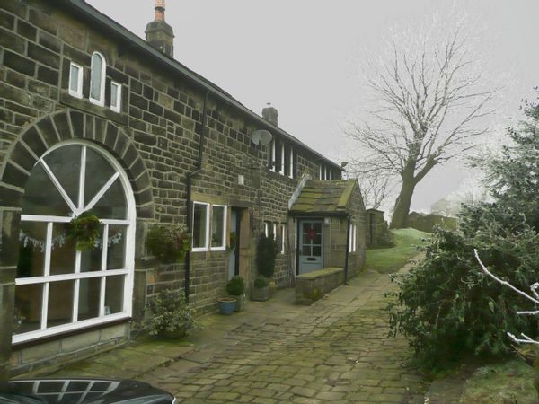 Near Bent Head Farm