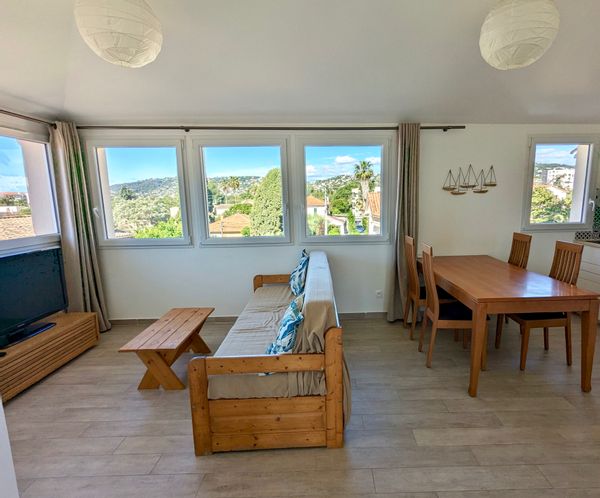 Appartement au dernier étage de notre maison sur la Côte d'Azur