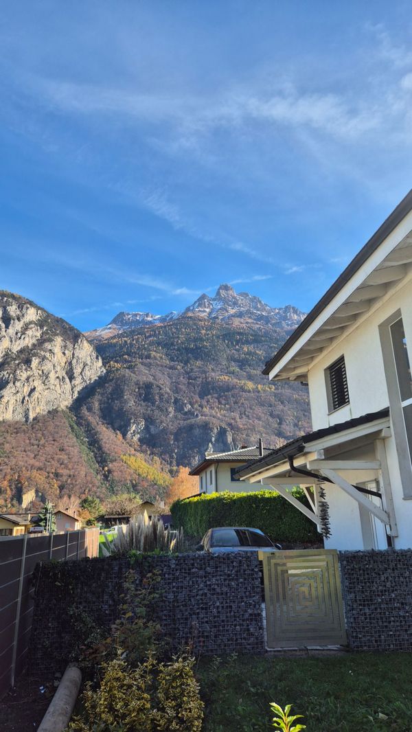 La chambre privée de Killian dans une villa familiale à St-Maurice