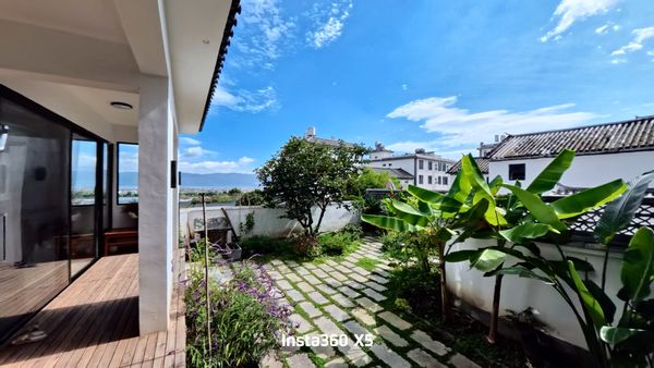 Maison calme à 10 min du centre Toit 360° + vue lac et montagnes Famille & télétravail + parking