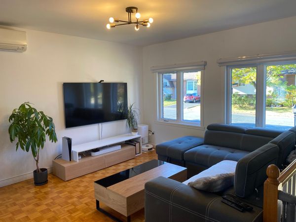 Havre familial à Sainte-Julie – Calme, confort et proximité de Montréal