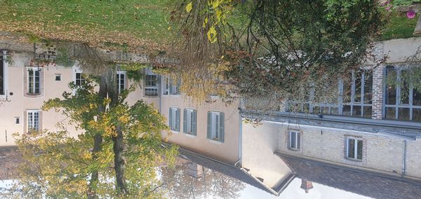 Grande maison de charme, XVI- XIX ème siècle, entièrement rénovée, en bordure de Seine à Thomery.
