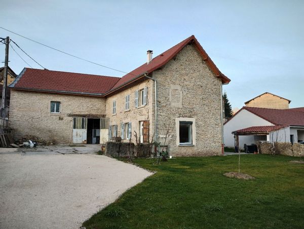 la maison de Lucile et Emmanuel à Montalieu