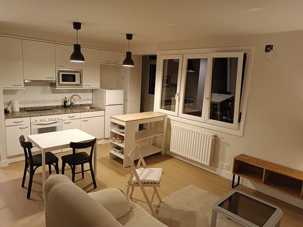 Appartement Lumineux avec 2 Chambres à 5 Minutes de la Plage à Saint-Sébastien